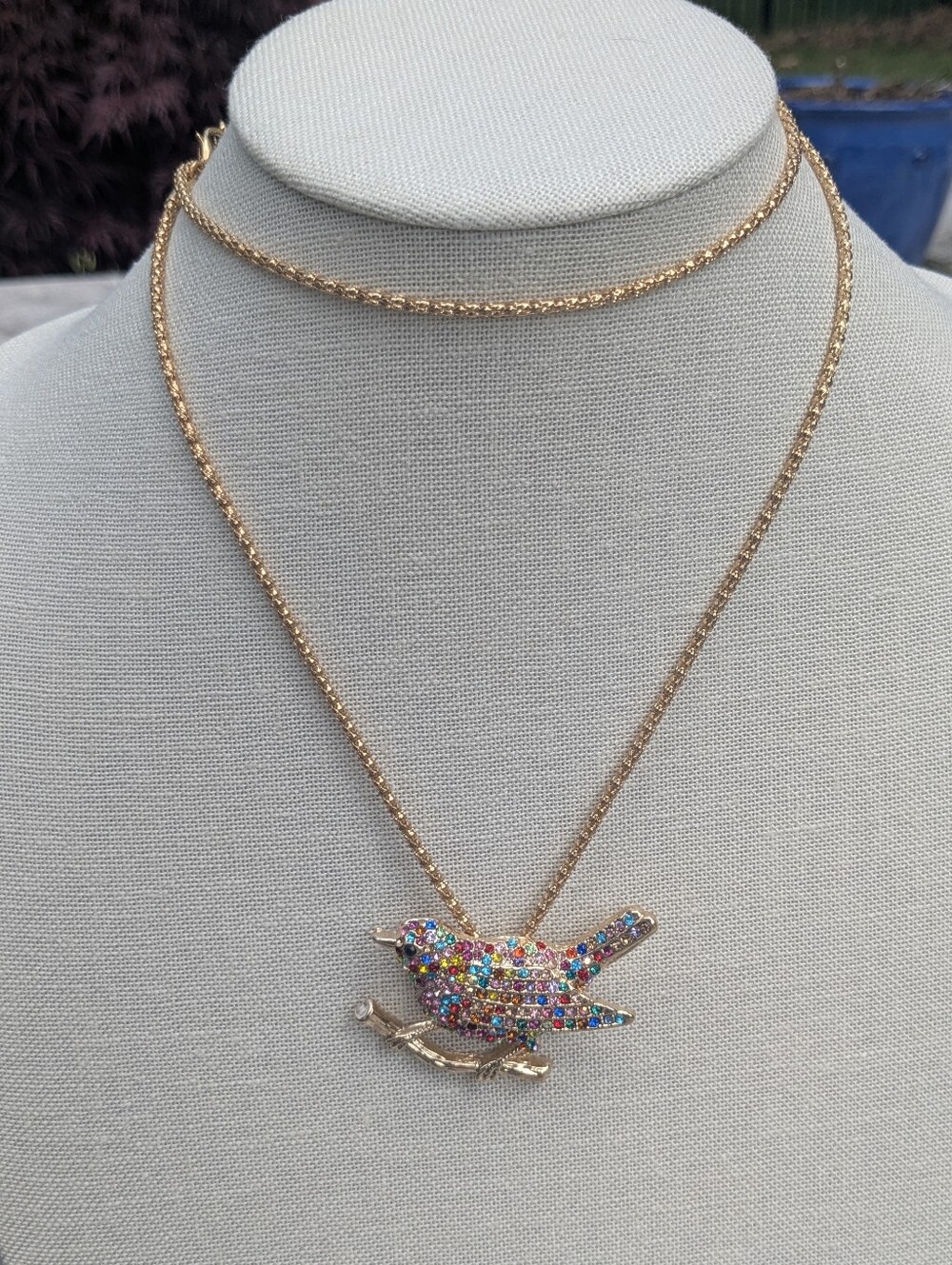 Betsey Johnson Rainbow Rhinestone Bird Necklace / Brooch Convertible Statement - Picture 7 of 8